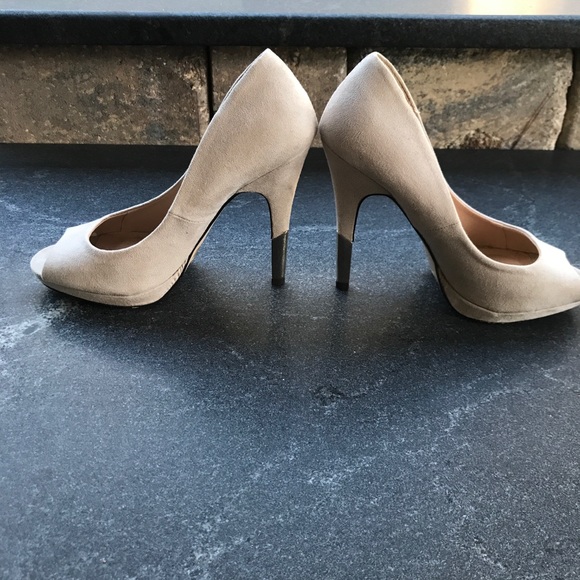 Call it Spring tan peep toe high heels size 7.5 - Picture 2 of 8